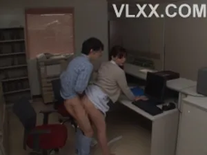 [Không kiểm duyệt] Cô gái ngọt ngào và dễ thương! Một lỗ hổng tuyệt đẹp trên bầu trời! Một màn trình diễn đôi với bạn gái, cọ xát lỗ hồng để nước chảy, nghiêng mông về phía máy ảnh, cực kỳ quyến rũ