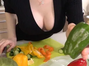 Vợ sếp ngon quá con cặc mình thẳng tắp rồi