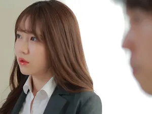 Xoa hột le chị gái vú to bướm hồng hào